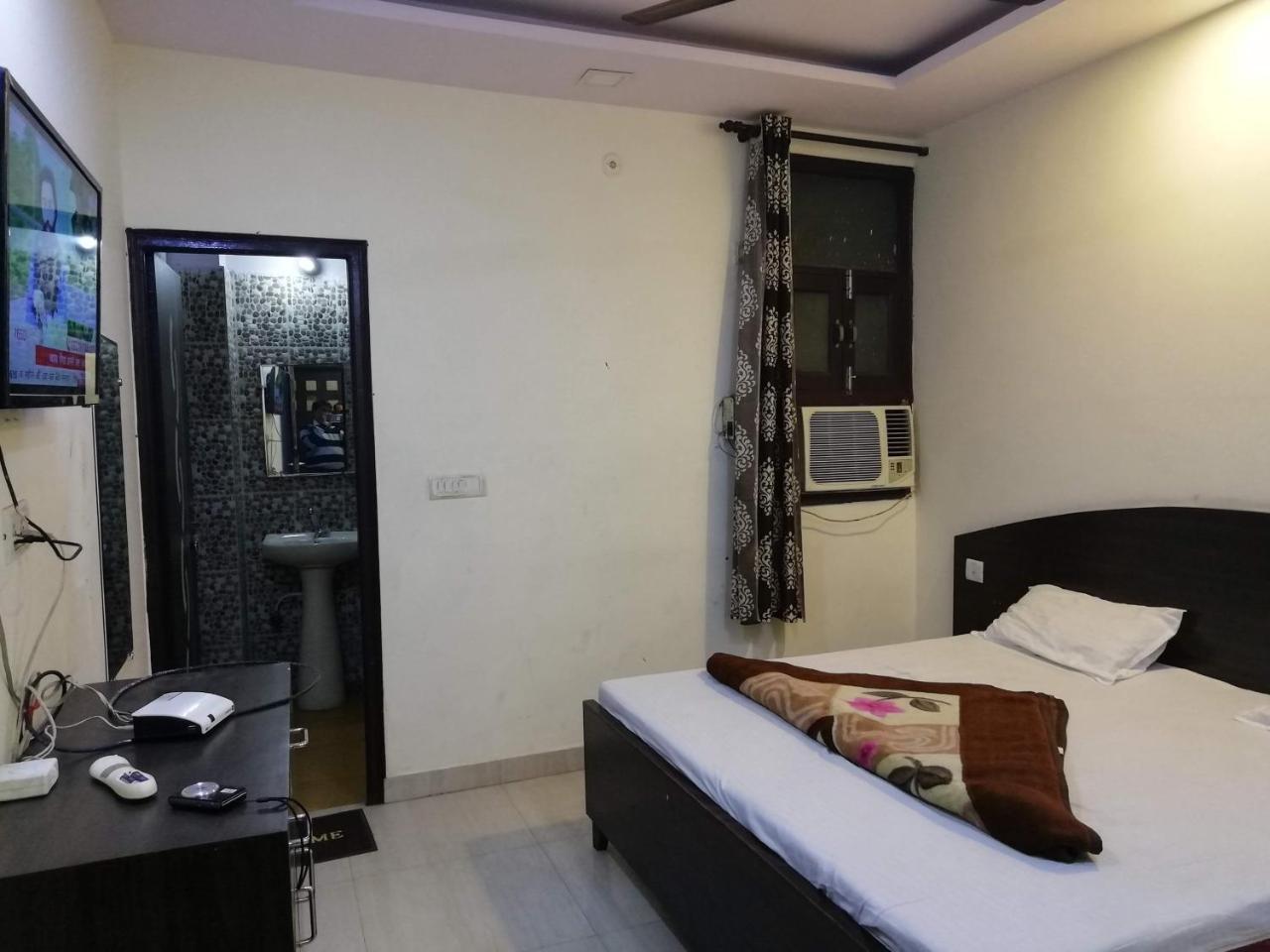 Silver Residency Hotell New Delhi Eksteriør bilde